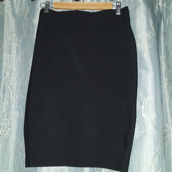 Body con pencil skirt - Picture 2 of 2